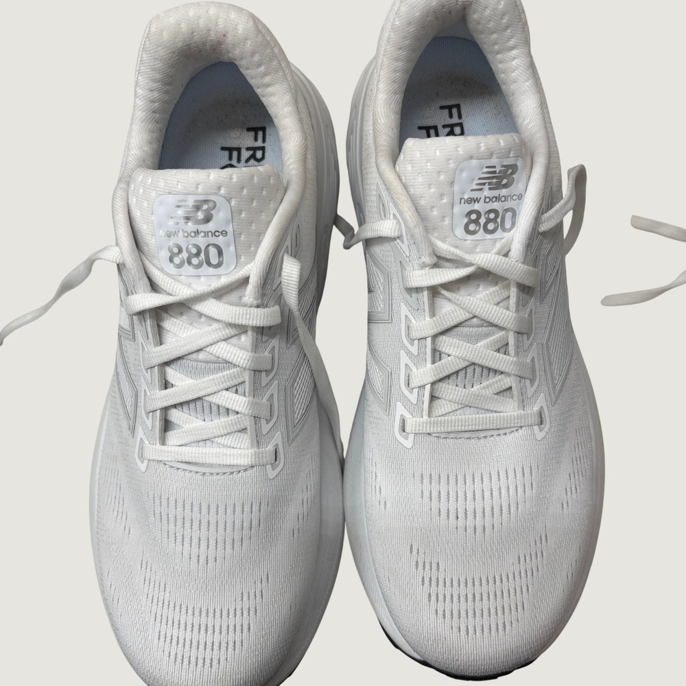 New Balance Fresh Foam X 880 v15 White Running Shoes W880W15 Womens 9.5 2A